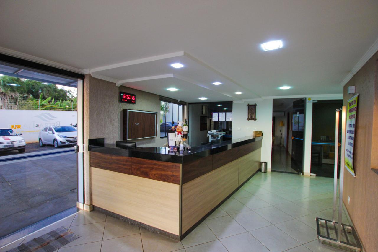 Beira Lago Palace Hotel Morrinhos  Exterior photo
